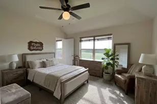 2832 Cresent Lake Dr, Little Elm, TX 75068 - Photo 5