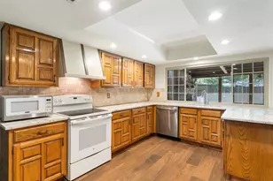 3618 Arbor Trail, Garland, TX 75043 - Photo 9