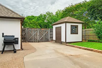 608 Gunnison Drive, Arlington, TX 76006 - Photo 29