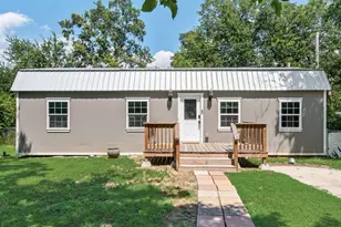 1708 Florence Dr, Azle, TX 76020 - Photo 3