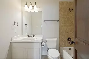 919 Grail Maiden Ln, Lewisville, TX 75056 - Photo 19