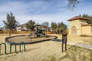 425 Iron Ore Trail, Fort Worth, TX 76131 - Photo 9