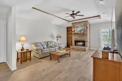 1002 Capetown Drive, Grand Prairie, TX 75050 - Photo 7