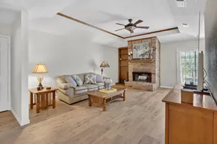 1002 Capetown Dr, Grand Prairie, TX 75050 - Photo 7