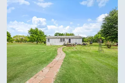 9612 Kelly Lane, Alvarado, TX 76009 - Photo 17