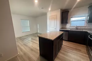 13608 Roosevelt Arch Dr, Ponder, TX 76259 - Photo 9
