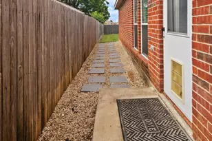 748 Nelson Pl, Fort Worth, TX 76028 - Photo 29