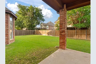 4332 Milsop Drive, Carrollton, TX 75010 - Photo 37