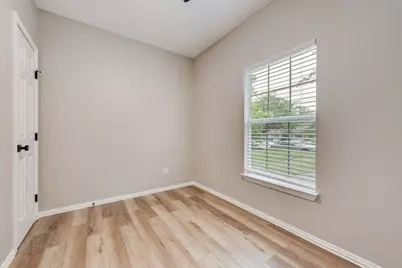 4320 Voncille Street, Haltom City, TX 76117 - Photo 13