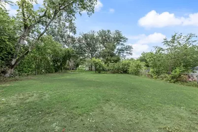 4320 Voncille Street, Haltom City, TX 76117 - Photo 17