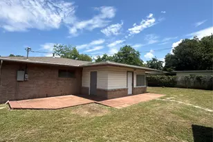 1998 Crestridge, Stephenville, TX 76401 - Photo 3