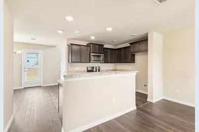 1332 Glen Garden Drive, Fort Worth, TX 76104 - Photo 5
