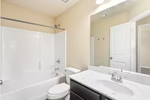 1332 Glen Garden Dr, Fort Worth, TX 76104 - Photo 17
