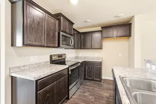 1332 Glen Garden Dr, Fort Worth, TX 76104 - Photo 7