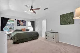 202 Laurel St, Mansfield, TX 76063 - Photo 13