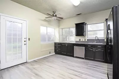 885 Parker Drive, Coppell, TX 75019 - Photo 7