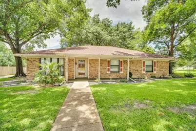 1710 Williamsburg Circle, Ennis, TX 75119 - Photo 1