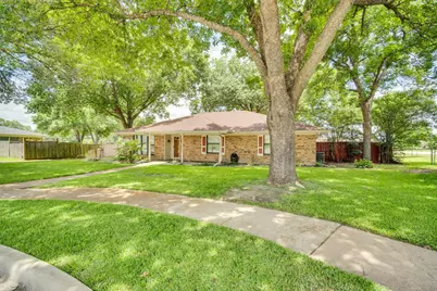 1710 Williamsburg Circle, Ennis, TX 75119 - Photo 5
