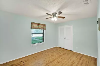 1710 Williamsburg Circle, Ennis, TX 75119 - Photo 17
