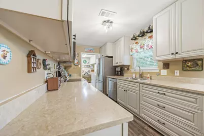 9509 Stony Point Drive, Woodway, TX 76712 - Photo 11