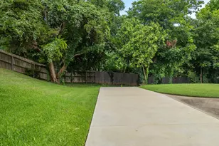 9509 Stony Point Dr, Woodway, TX 76712 - Photo 29