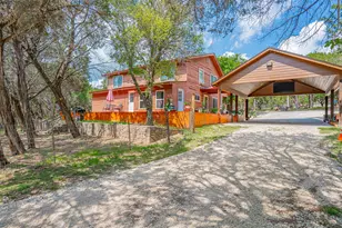 1129 Co Rd 306, Glen Rose, TX 76077 - Photo 9