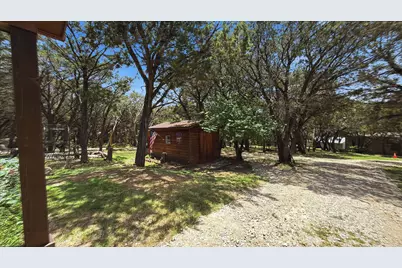 1129 County Road 306B, Rainbow, TX 76077 - Photo 9