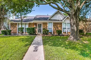 1419 Willow Run Dr, Duncanville, TX 75137 - Photo 1