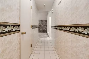 6010 Maple Leaf Dr, Arlington, TX 76017 - Photo 5