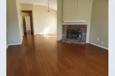 9290 Crimnson Court, Dallas, TX 75217 - Photo 5