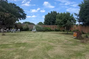 130 Mabry Ln, Red Oak, TX 75154 - Photo 5