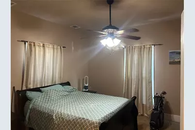 731 Kentucky Street, Graham, TX 76450 - Photo 13