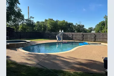 731 Kentucky Street, Graham, TX 76450 - Photo 5