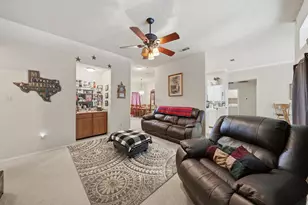 7600 Chapman Dr, North Richland Hills, TX 76182 - Photo 7