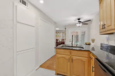 513 Ranch Trail #123, Irving, TX 75063 - Photo 15
