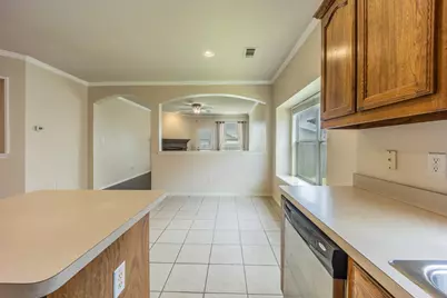 6418 Miranda Drive, Fort Worth, TX 76131 - Photo 5
