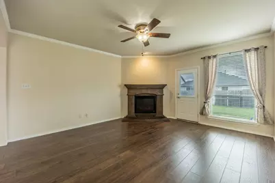 6418 Miranda Drive, Fort Worth, TX 76131 - Photo 9