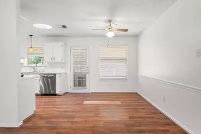 629 Meadow Lane, Roanoke, TX 76262 - Photo 13