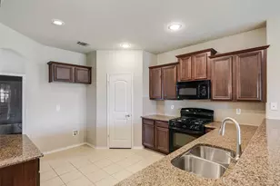 501 Winchester Dr, Celina, TX 75009 - Photo 11