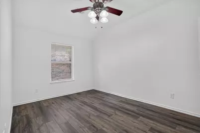 9324 Warren Drive, McKinney, TX 75071 - Photo 15