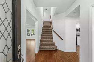 1404 Creekford Dr, Arlington, TX 76012 - Photo 29
