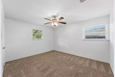 1404 Creekford Drive, Arlington, TX 76012 - Photo 23