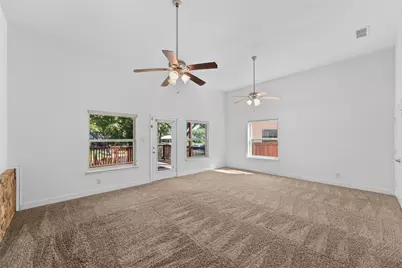 1404 Creekford Drive, Arlington, TX 76012 - Photo 15