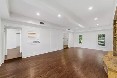 1404 Creekford Drive, Arlington, TX 76012 - Photo 7