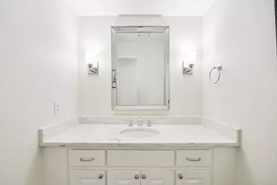 7010 McKamy Boulevard, Dallas, TX 75248 - Photo 17