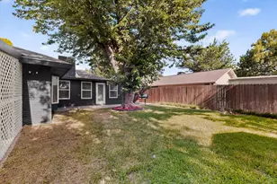 3045 Lockmoor Ln, Dallas, TX 75220 - Photo 31