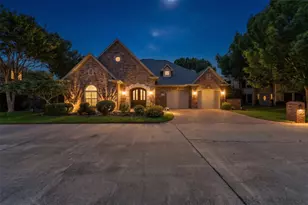 5974 River Bend Dr, Benbrook, TX 76132 - Photo 31