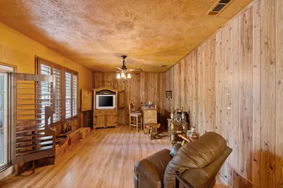 325 Oakwood Drive, Lancaster, TX 75146 - Photo 13