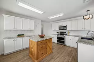 14053 Lost Spurs Rd, Fort Worth, TX 76262 - Photo 7