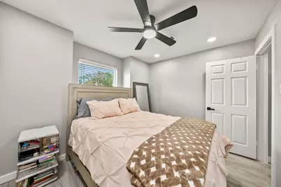 630 W Canty Street #B3, Dallas, TX 75208 - Photo 25